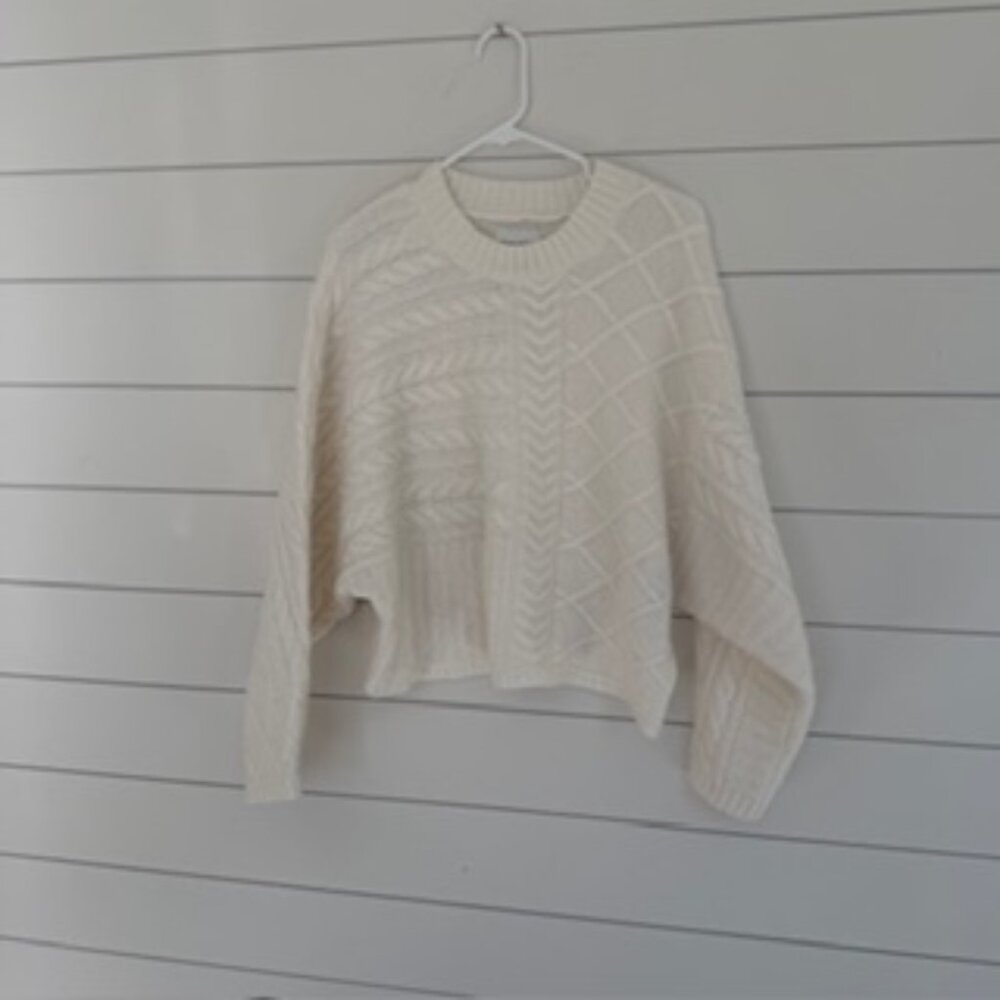 Abercrombie & Fitch Cream Cable Knit Sweater with Dolman Sleeves Size S/M